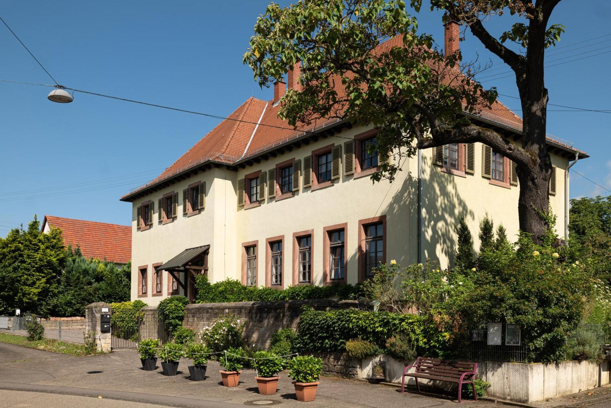 Apartmán Grosse Pause Altes Schulhaus Schweigen Exteriér fotografie